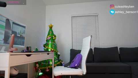 Media: ashley_benson1 Chaturbate 2024-12-24 04:38:00