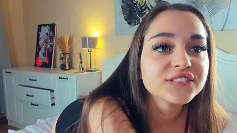 Media: look_my_passion Chaturbate 2024-12-26 06:56:00