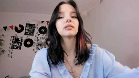 vivian_qwerty @ chaturbate on 20241227