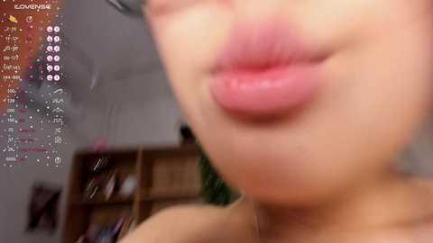 Media: hinatabroks Chaturbate 2024-12-28 01:29:00