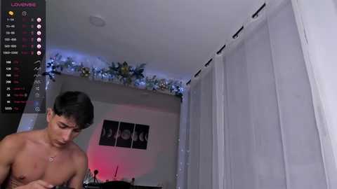 hotay_ @ chaturbate on 20241230