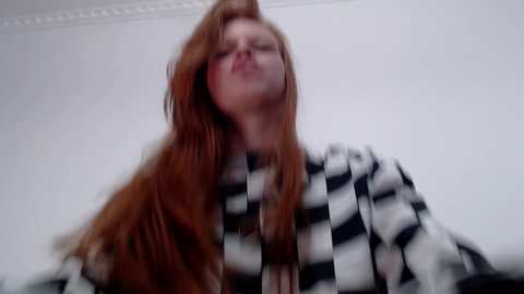 gingertalez @ chaturbate on 20250102