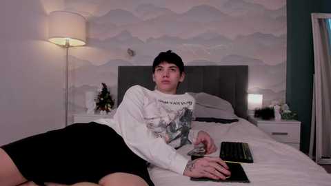 tayller_jonson @ chaturbate on 20250102