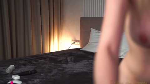 gold_blond @ chaturbate on 20250103