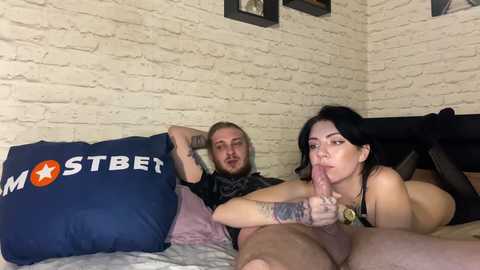 hotcoupleee2020 @ chaturbate on 20250103