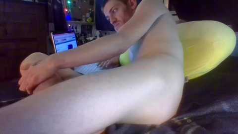 a_twinkie @ chaturbate on 20250104