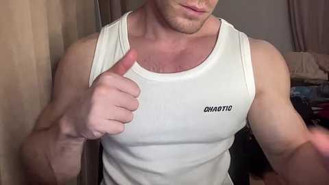 mrbiceps_23 @ chaturbate on 20250104