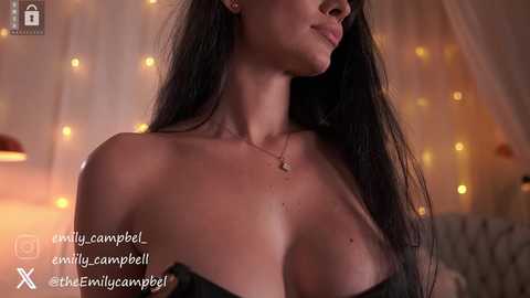 emiilycampbell @ chaturbate on 20250105