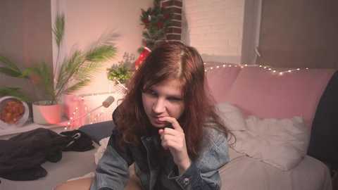 erlineberkshire @ chaturbate on 20250105