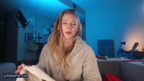 julia_jane @ chaturbate on 20250105