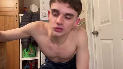 traystone @ chaturbate on 20250107