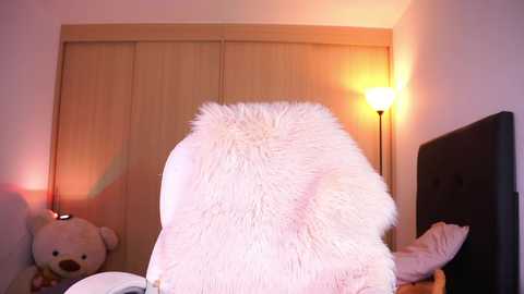 pauline_7 @ chaturbate on 20250110