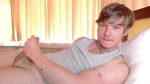 hercules__ @ chaturbate on 20250111