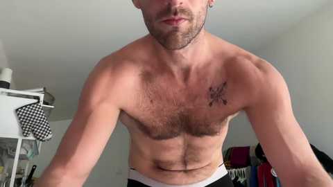 lukegunn22 @ chaturbate on 20250111