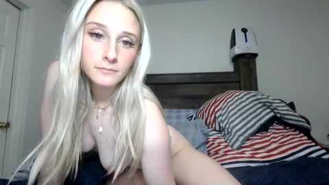 avaskye06 @ chaturbate on 20250113