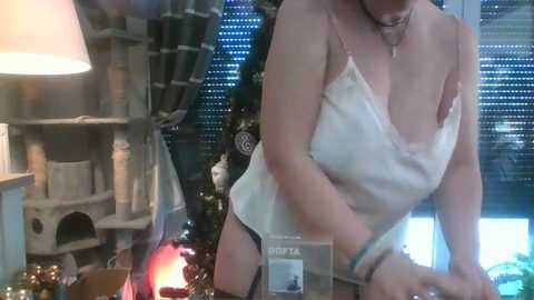 angelacoquine75 @ chaturbate on 20250114