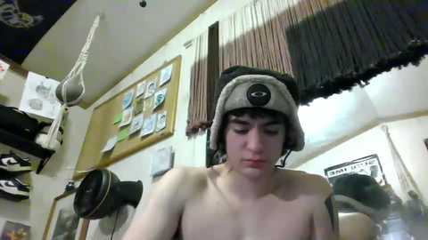 Media: eli_anal Chaturbate 2025-01-15 06:39:00