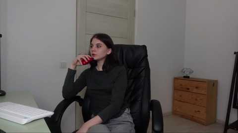 agelina_summer @ chaturbate on 20250119