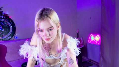 shawty_blonde @ chaturbate on 20250119