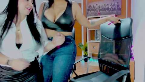 redskyxxx_ @ chaturbate on 20250121