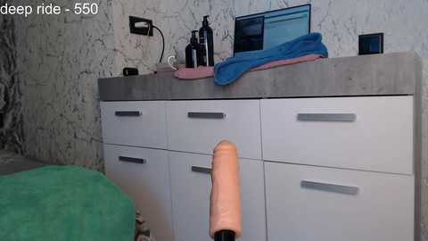 simplegirl1996 @ chaturbate on 20250121