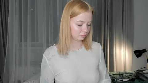 stacy_touch @ chaturbate on 20250122