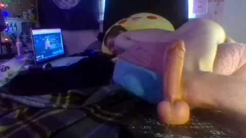 a_twinkie @ chaturbate on 20250123