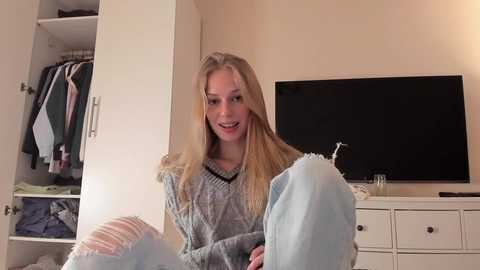 magic_couple13 @ chaturbate on 20250123