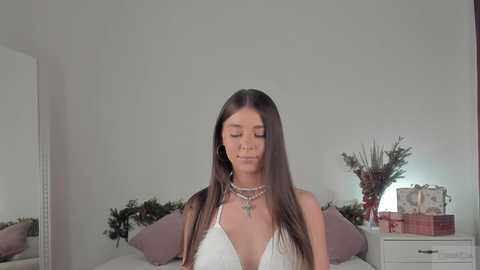 violetta_finch @ chaturbate on 20250123