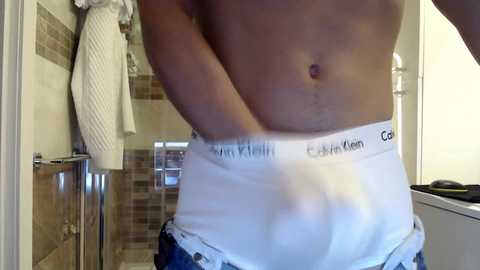 athleticloganx @ chaturbate on 20250124