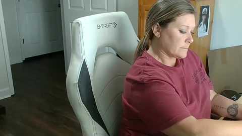 curiouscouple3143 @ chaturbate on 20250124
