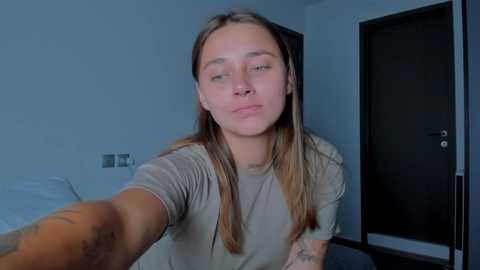 eleonora_linn_ @ chaturbate on 20250124