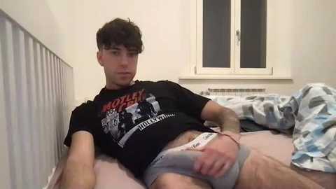 icyninesix @ chaturbate on 20250124