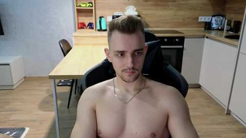 larstar01 @ chaturbate on 20250125