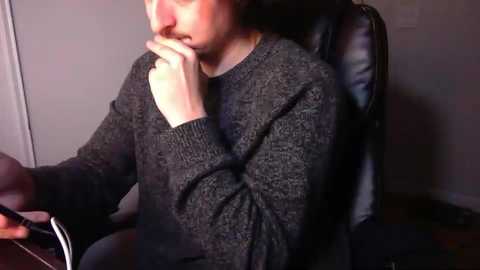 Media: bigdickplaya101 Chaturbate 2025-01-28 03:58:00