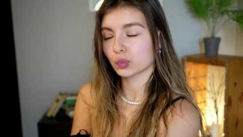Media: passionatepainter Chaturbate 2025-02-01 09:14:00
