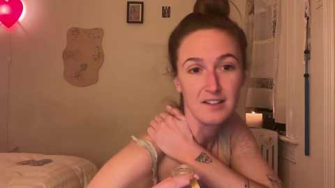 Media: terraworship Chaturbate 2025-02-01 04:34:00
