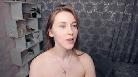 cheerfulmona @ chaturbate on 20250202