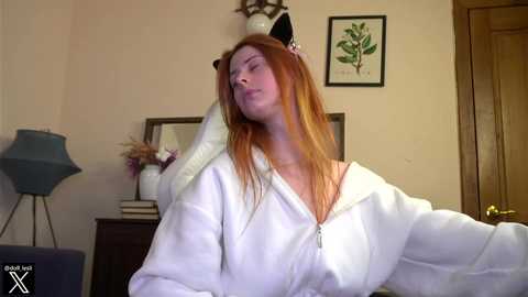 Media: doll_lesli Chaturbate 2025-02-08 18:22:00