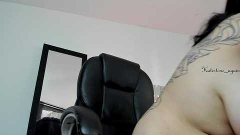 Media: katestone_again Chaturbate 2025-02-08 20:45:00
