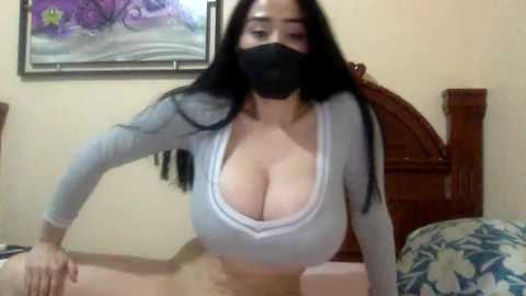 Media: _natycutei19 Chaturbate 2025-02-10 00:04:00