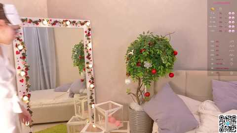 mona_luna @ chaturbate on 20250210