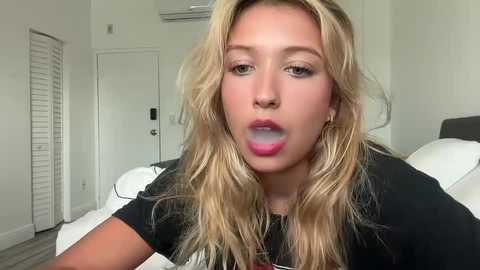 paigesylviaa @ chaturbate on 20250211