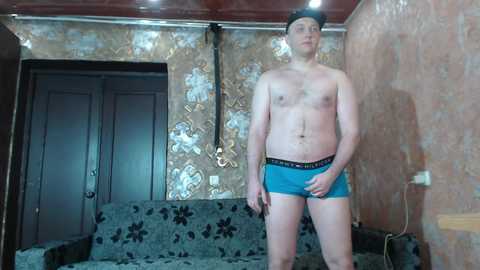 leoroman @ chaturbate on 20250213