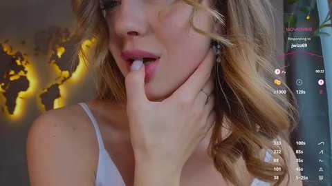 emmi_rosee @ chaturbate on 20250214