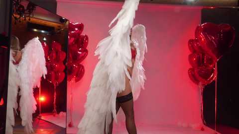 Media: eva_fashionista Chaturbate 2025-02-14 08:40:00