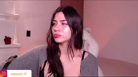 venus_art11 @ chaturbate on 20250217