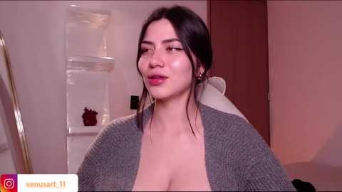 venus_art11 @ chaturbate on 20250217