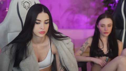 Media: kira0541 Chaturbate 2025-02-19 12:33:00