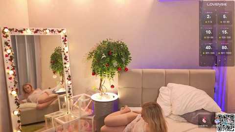 mona_luna @ chaturbate on 20250220